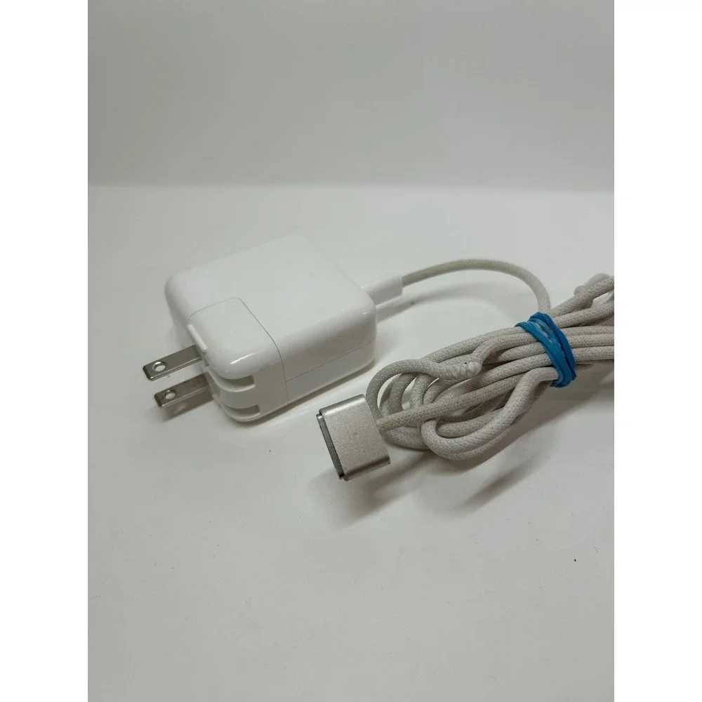 Genuine 30W USB-C Type-C Power Adapter for MacBook A2164 With Cable